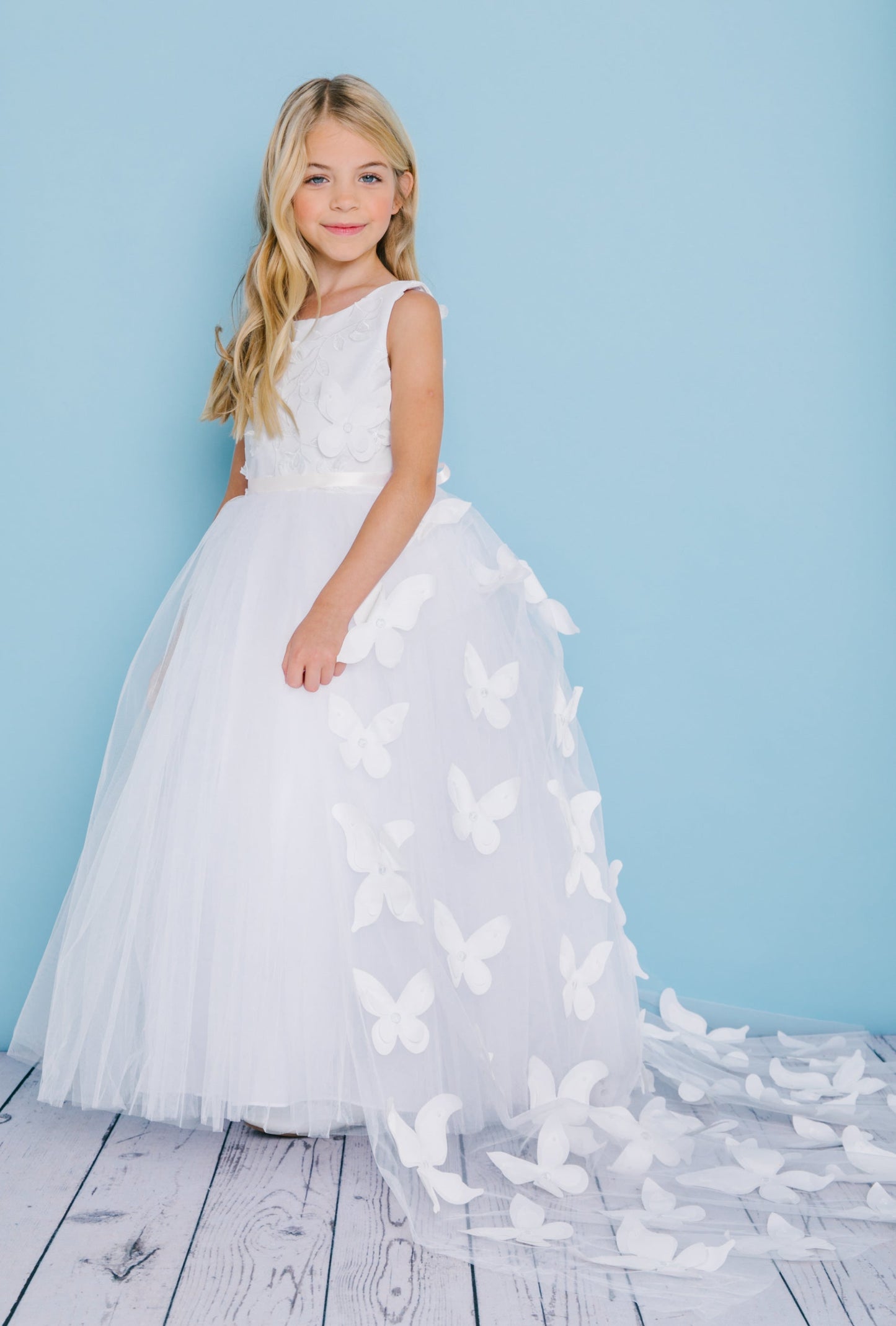 Rosebuds 5134 Size 8 Ivory Long Flower girl Dress 3D Detachable Train First Communion