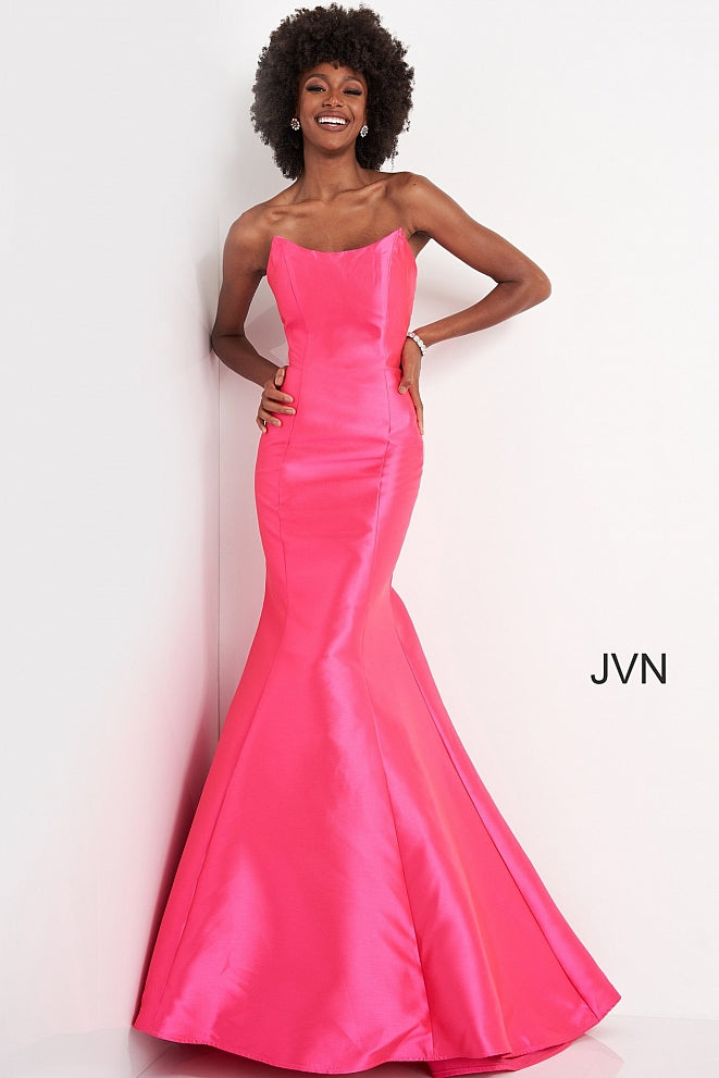 Jovani JVN02365 is a Gorgeous Long Fitted Mikado Formal Evening Gown. This Pageant Dress Features a Stunning mermaid silhouette with a trumpet skirt and sweeping train. This Pageant Ready Style Feature a strapless scoop peak neckline. This Gown stuns when paired with an OverSkirt! JVN 02365 Glass Slipper Formals