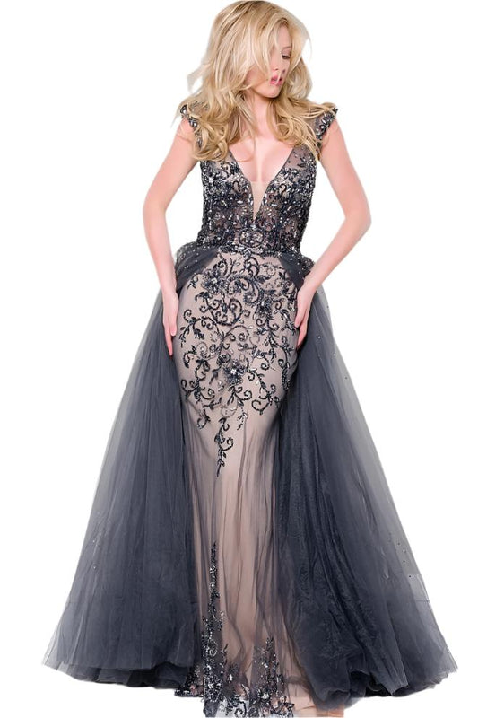 JVN46081 Plunging neckline, dainty cap sleeves and a fitted silhouette is sure to get attention. The tulle overlay adds a dramatic effect and highlights subtle bead embellishments for sparkle. 